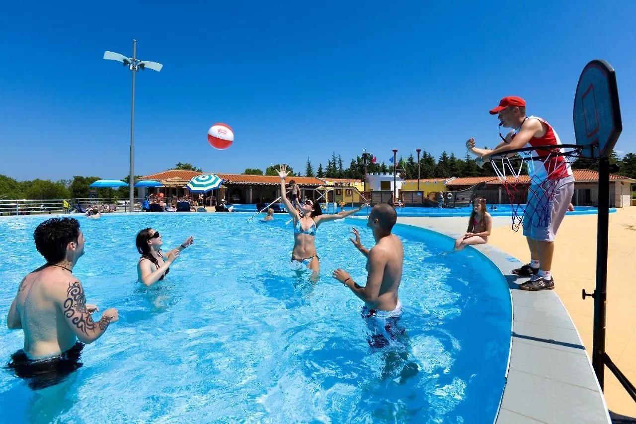 Albatross Mobiel Homes On Camping Park Umag Karigador 0*,